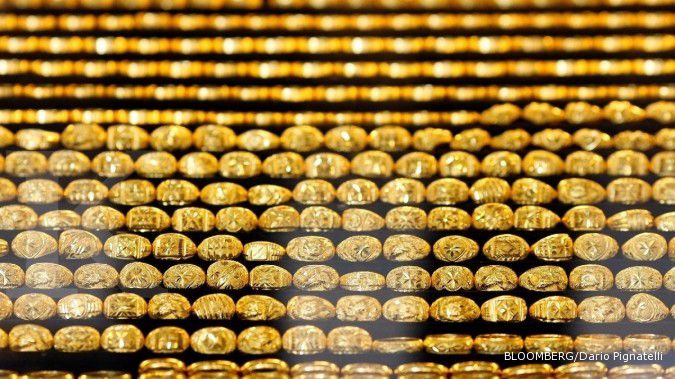 Harga emas masih mendekati level terendah 3 bulan