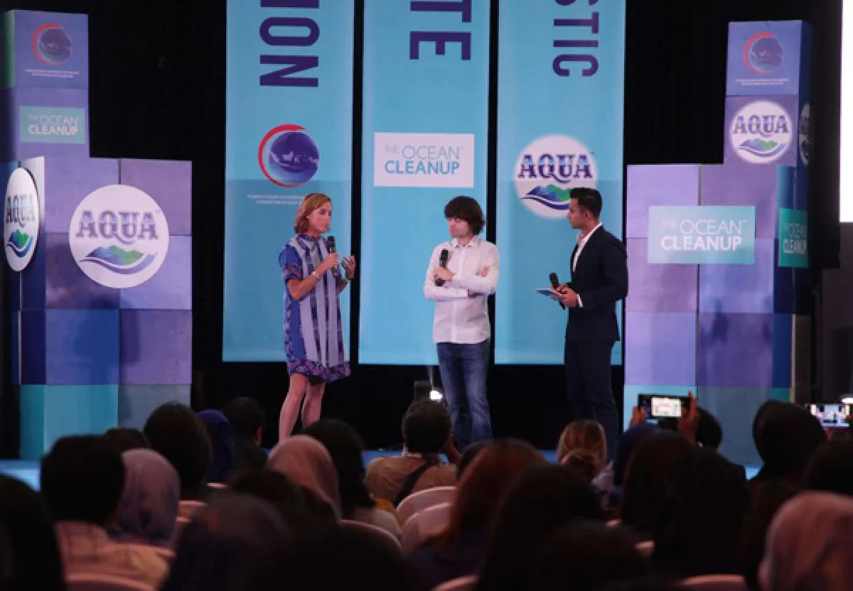 Produk air minum kemasan Danone Aqua sudah gunakan bahan daur ulang