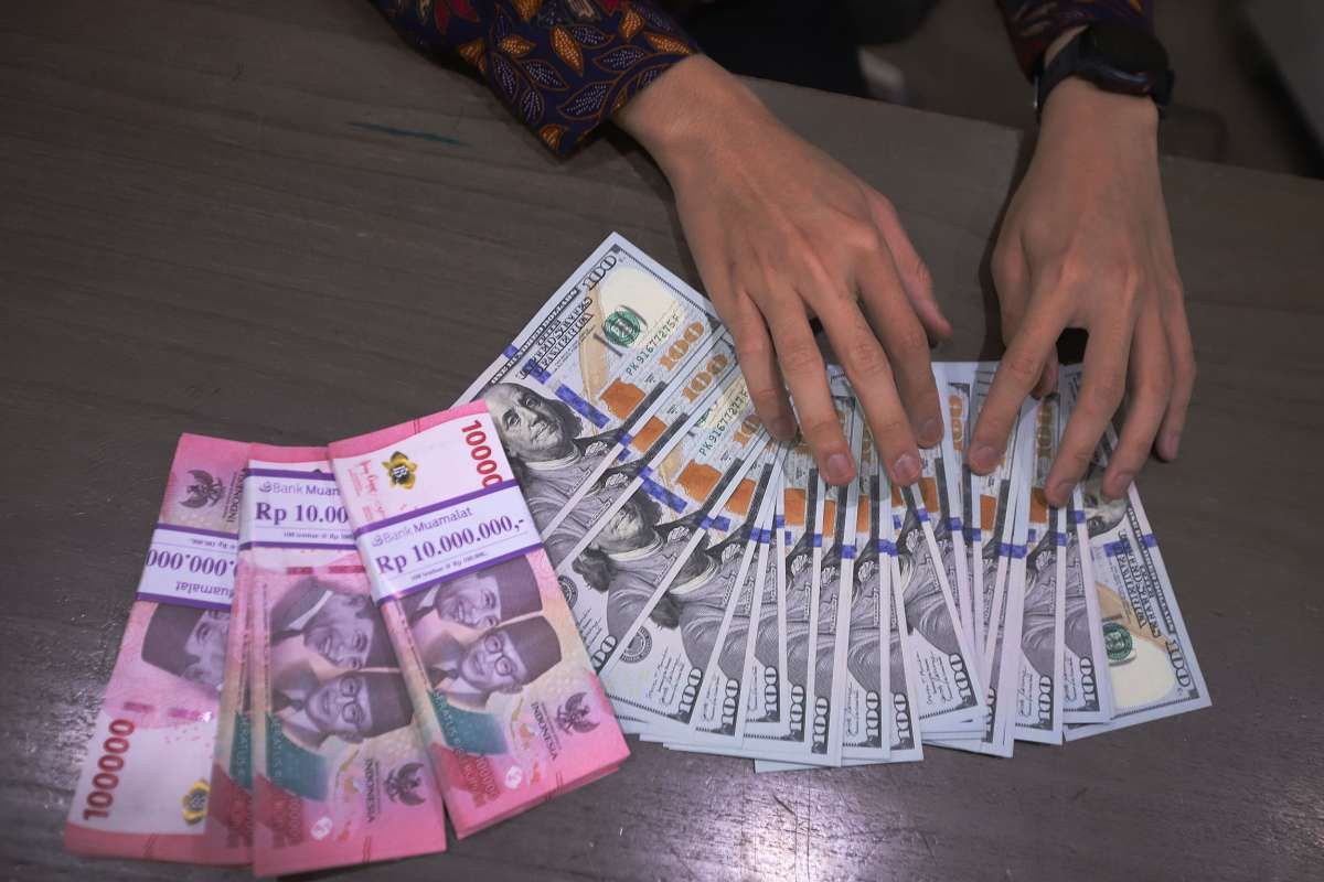 Cadangan Devisa Jangka Pendek Masih Akan Tertekan