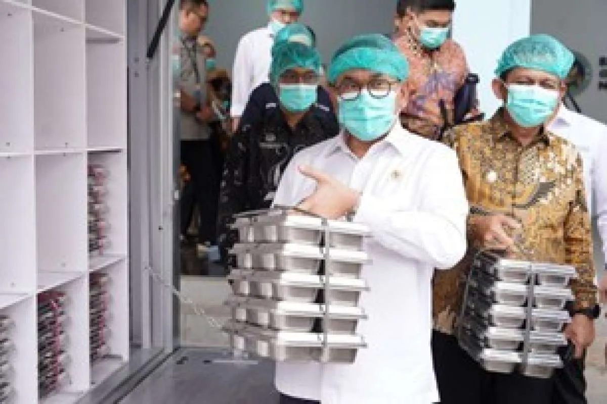 Mendag Busan Pastikan Dukungan Penuh Kemendag untuk Pasokan Bahan Pangan Program MBG