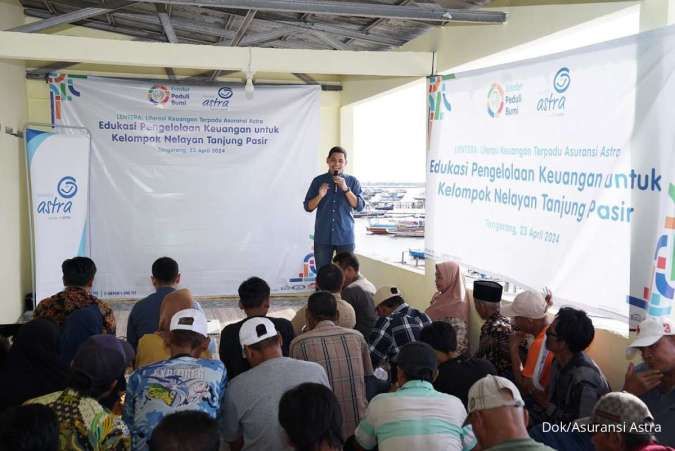 Asuransi Astra Beri Literasi&Inklusi Keuangan Bagi Nelayan di Tanjung Pasir,Tangerang