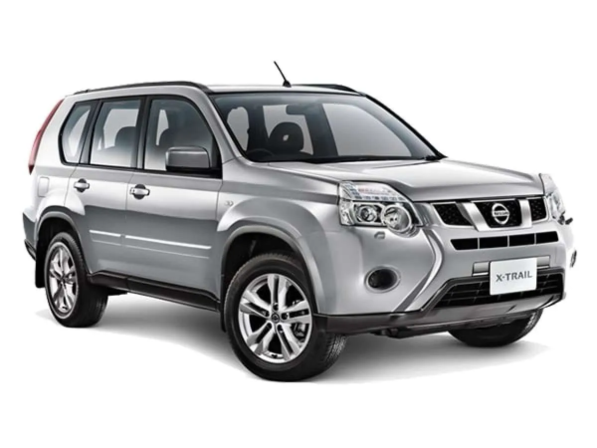 Sudah turun, harga mobil bekas Nissan X-Trail generasi kedua per Mei 2021 bersahabat