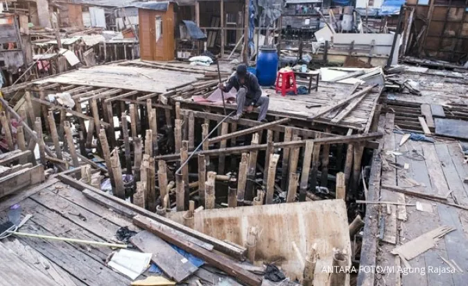 Traffic rerouted during Pasar Ikan demolitions  