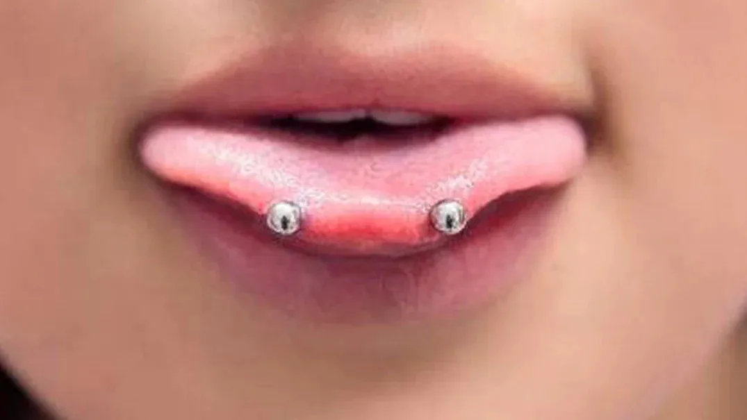 Tindikan snake bite piercing
