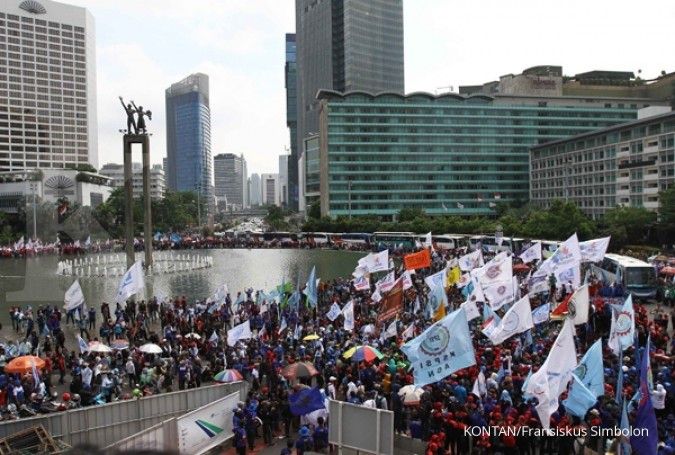 UMP DKI Jakarta 2015 diputuskan tetap Rp 2,73 juta