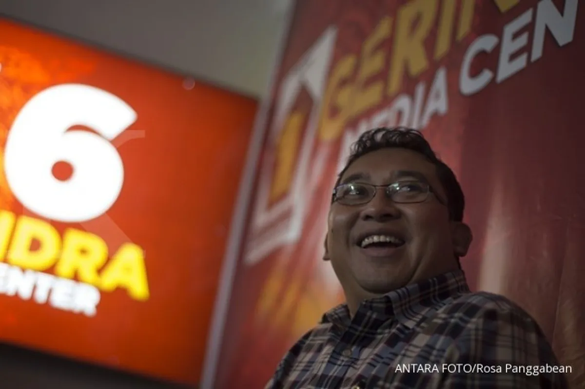 Fadli Zon: Menko Polhukam sudah campuri Golkar
