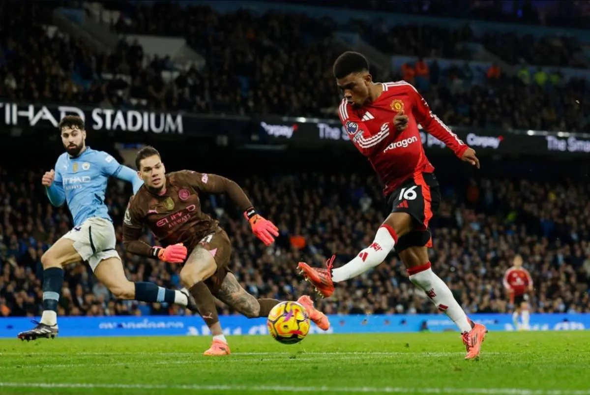 Manchester United Terpuruk di Posisi 14, Amorim: Saya Akan Main dengan Cara Saya