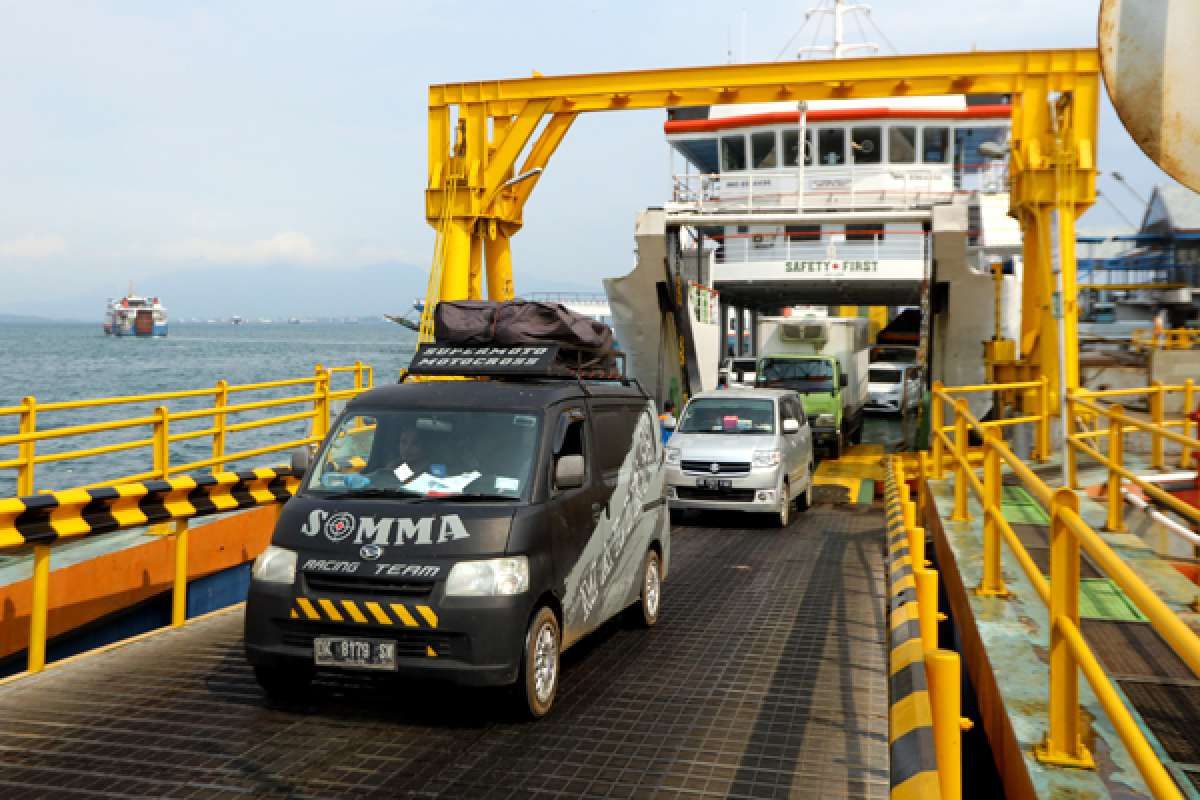 Tol Probowangi yang Memacu Bisnis Penyeberangan ASDP