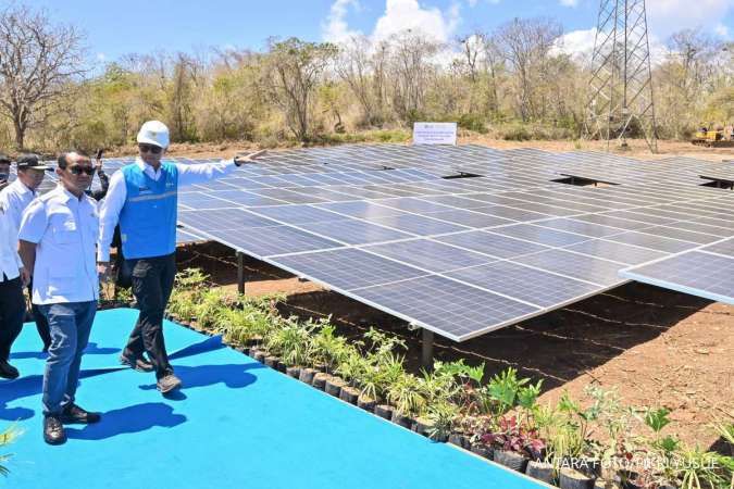 Proyek PLTS 100 GW Jadi Incaran Asuransi Umum