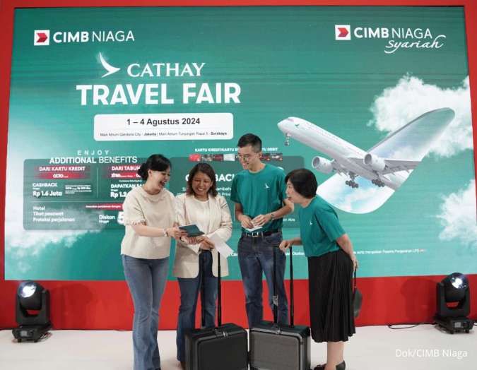 CIMB Niaga Hadirkan Promo Wisata ke Destinasi Favorit Dunia di Cathay Travel Fair2024