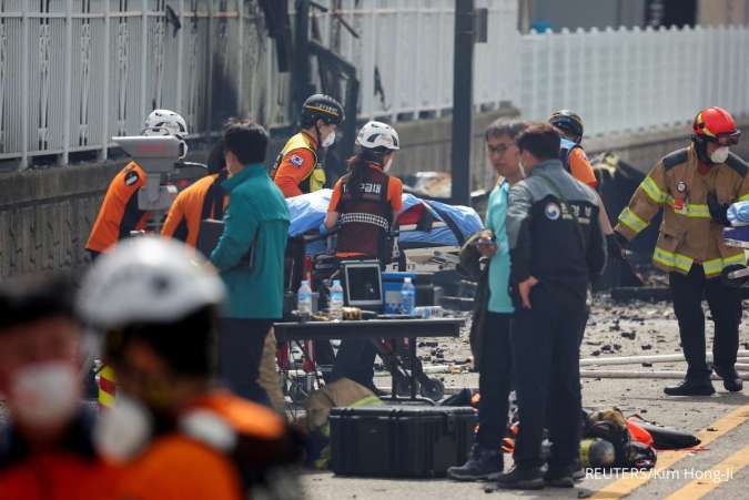 Sedikitnya 16 Orang Tewas dalam Kebakaran Pabrik Baterai di Korea Selatan