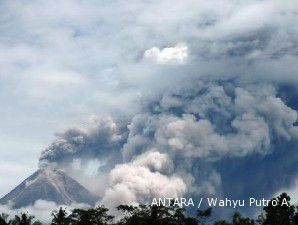 Awas, awan panas menuju ke Kali Woro Klaten