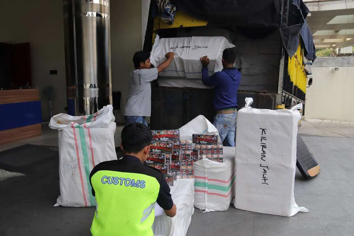 Bea Cukai Jateng DIY beberkan modus dan merek rokok ilegal