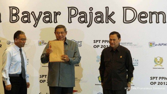 Presiden SBY serahkan SPT pajak tahun 2013