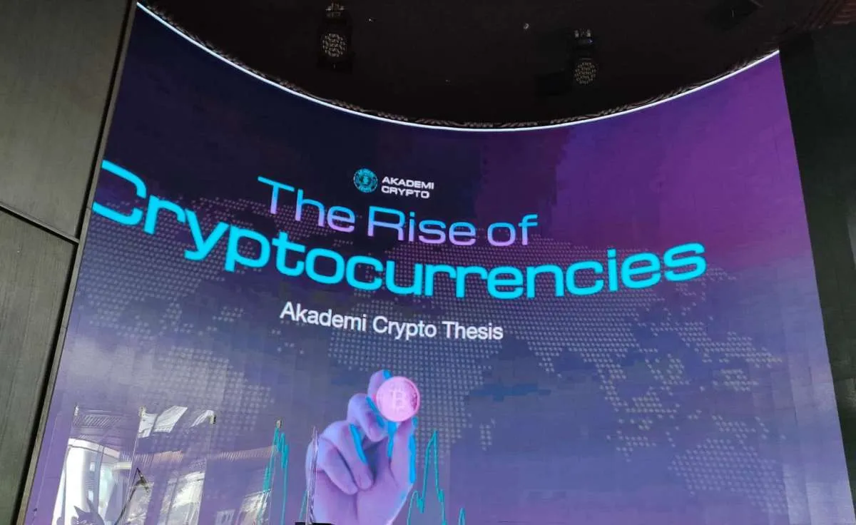 Investor Muda Timothy Ronald Resmi Meluncurkan Platform Akademi Crypto