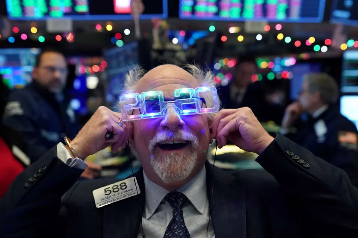 Kesepakatan dagang AS-China diteken pekan depan, Wall Street catatkan rekor tertinggi
