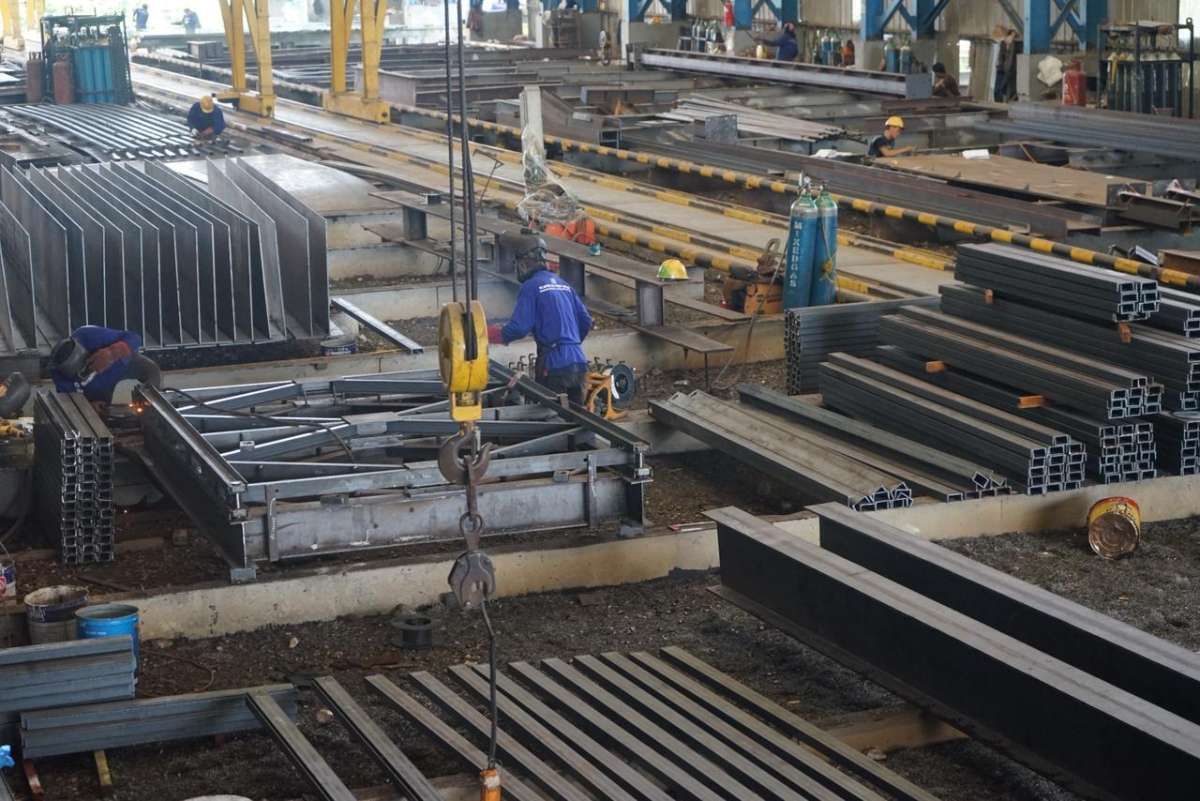 Laju Industri Logam Dasar Dalam Negeri Masih Belum Merata