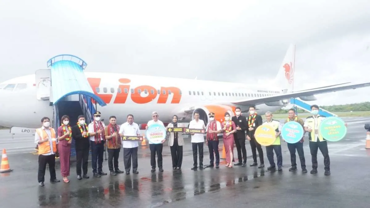 Dukung Aktivitas Perekonomian Intra di Maluku  Lion Air Terbang Ambon-Langgur-Ambon