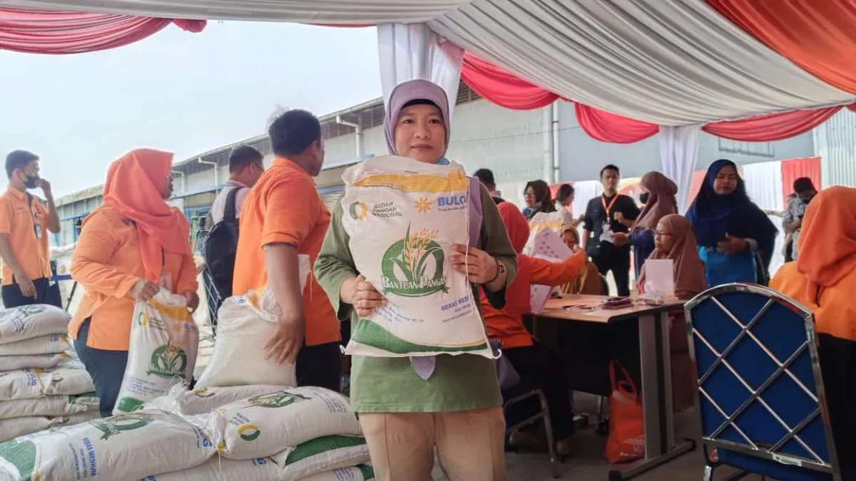 Harga Beras Bisa Turun Usai Operasi Pasar dan Gelontoran Bansos Beras 