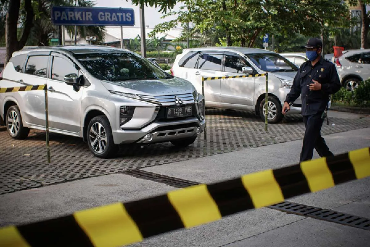 Parkiran mobil dan motor diwacanakan terapkan physical distancing