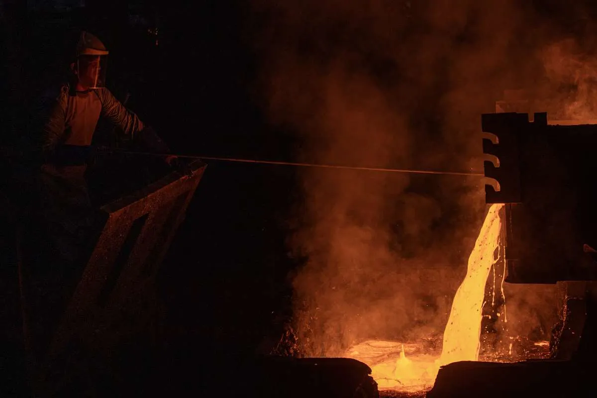 Teknologi Peleburan TSL Dongkrak Produksi PT Timah (TINS) hingga 23%