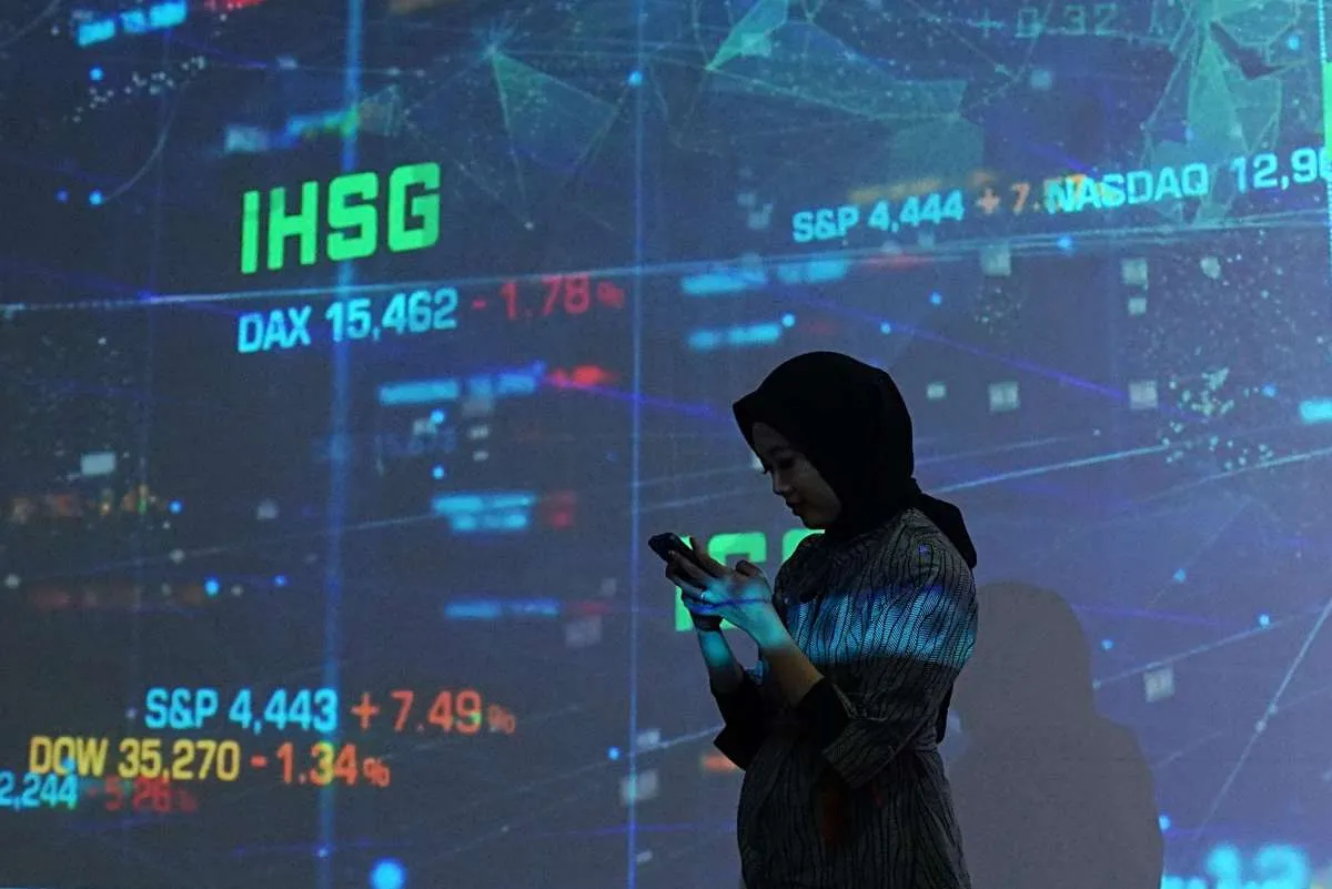 IHSG Melemah Pada Perdagangan Kamis (30/5) Pagi, AMMN, BBCA, INCO Top Losers LQ45