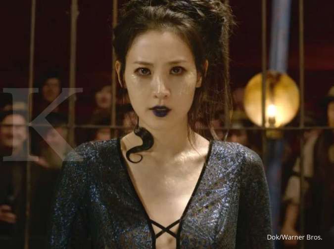 Claudia Kim di film Fantastic Beasts: The Crimes of Grindelwald.