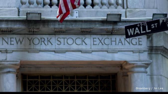 Data ritel mengecewakan, Wall Street tergelincir