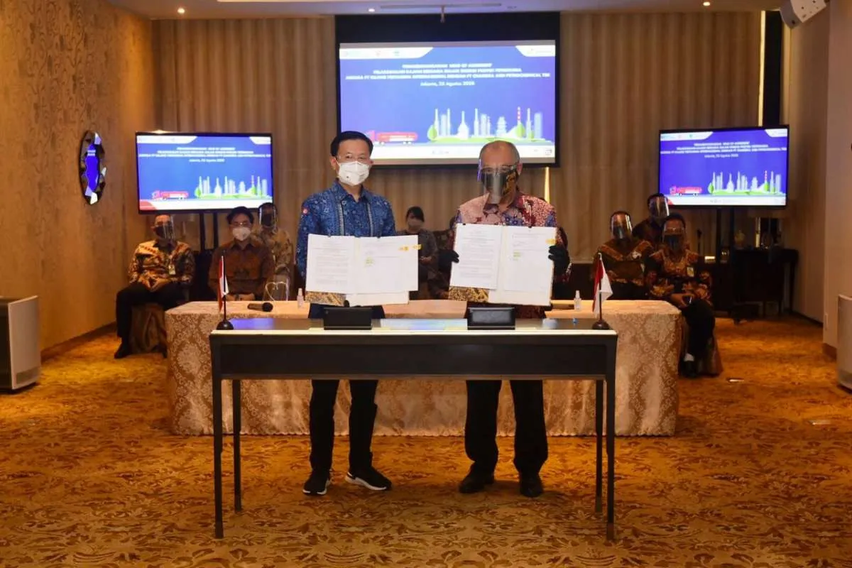 Kembangkan bisnis petrokimia, Pertamina gandeng Chandra Asri Petrochemical (TPIA)