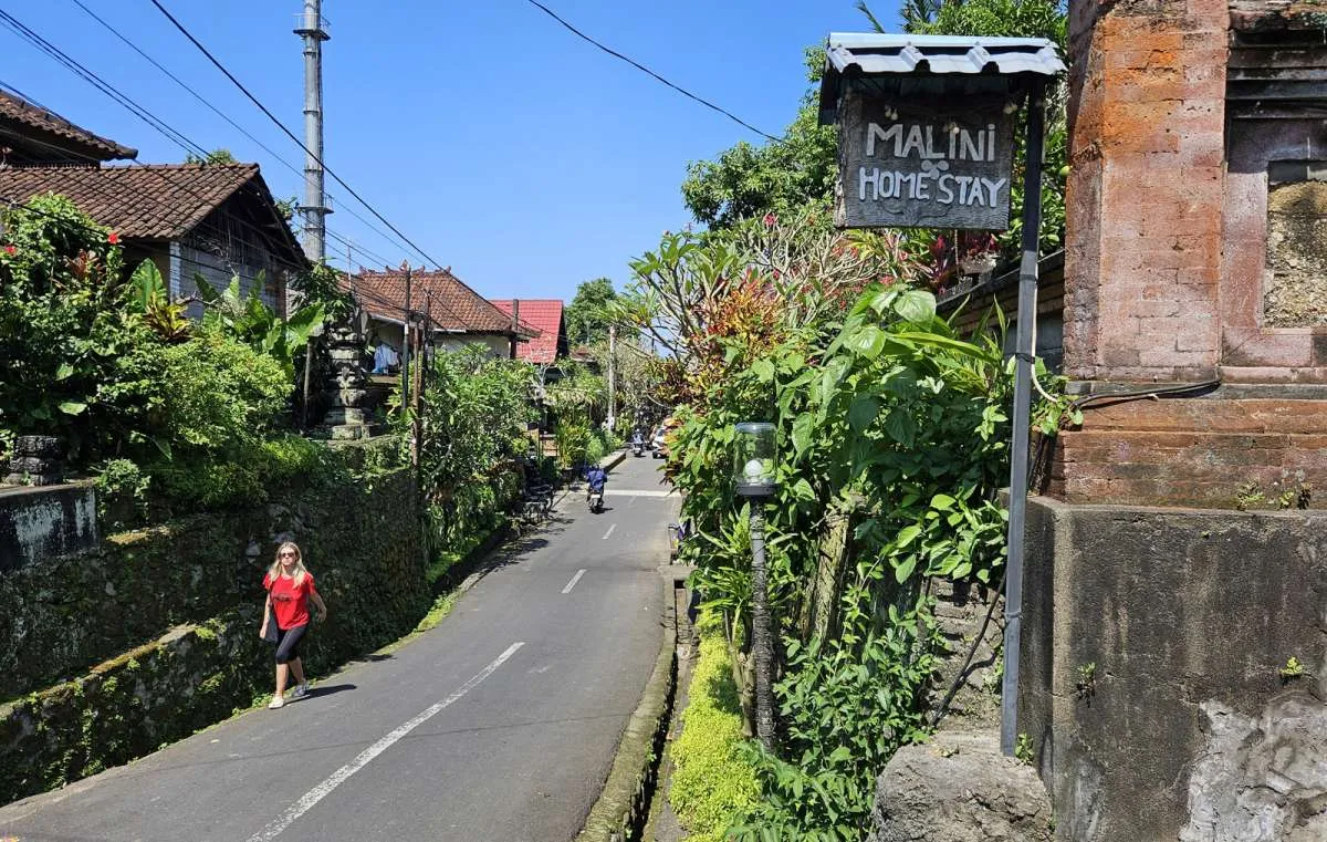 Cuaca Bali Panas Sepanjang Hari, Tidak ada Tanda Turun Hujan, Suhu Udara 32°C