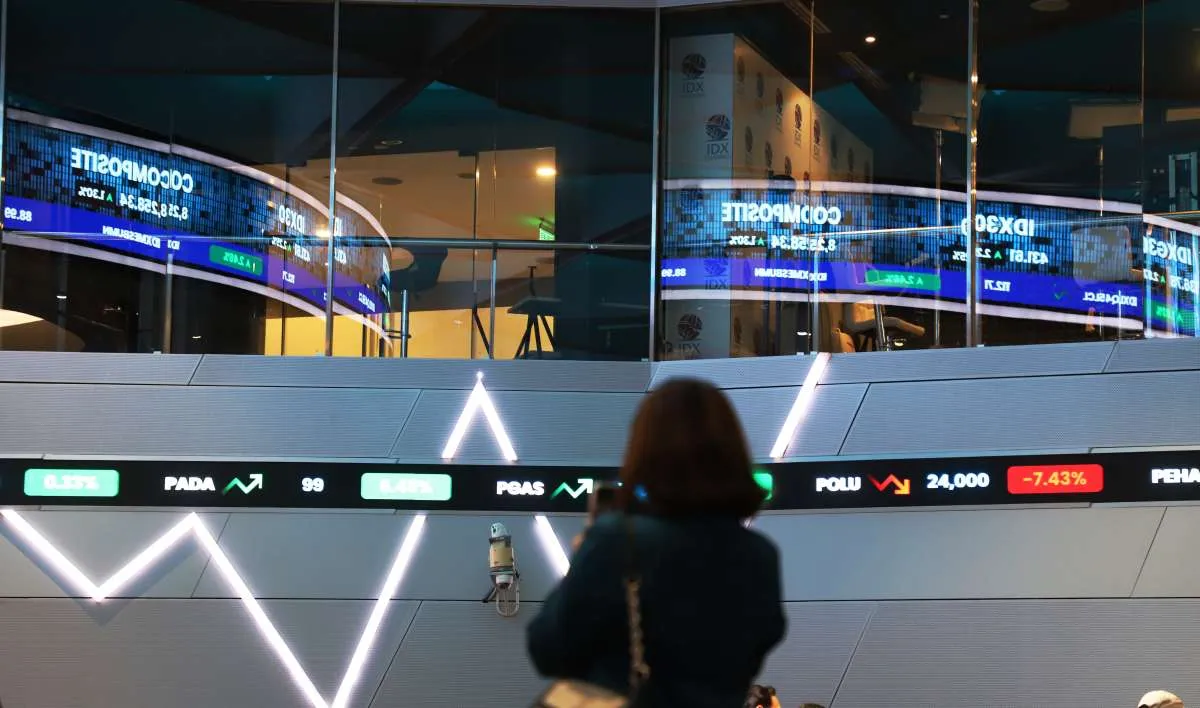 IHSG Ditutup Memerah, Cek Rekomendasi Saham Teknikal untuk Jumat (14/11)