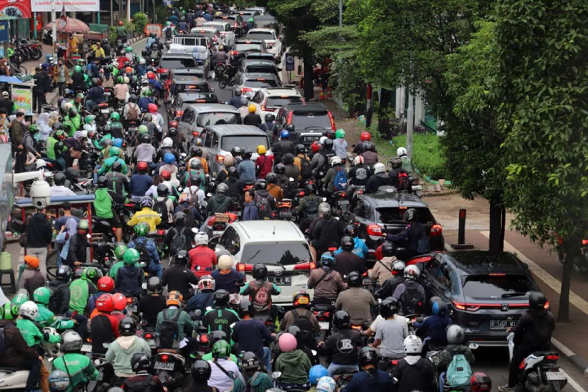 Ekonomi Indonesia Diramal Tumbuh Sekitar 5% di 2024, Manufaktur Jadi Penopang Utama