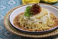 Resep Rujak Juhi, Jajanan Langka dari Betawi Berisi Mi Kuning dan Taburan Cumi Kering