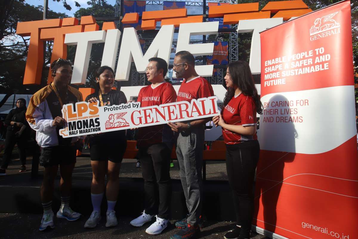 Generali Indonesia Proteksi Pelari LPS Monas Half Marathon