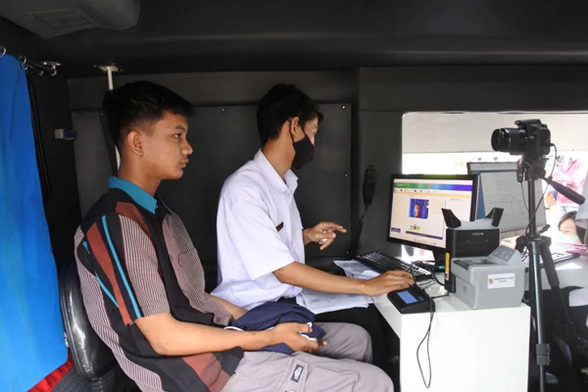 Cara & Syarat Membuat e-KTP Untuk yang Ulang Tahun Ke-17 Hari Ini, Senin 24/2/2025 