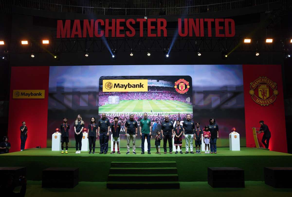 Maybank Indonesia Luncurkan Kartu Kredit Manchester United