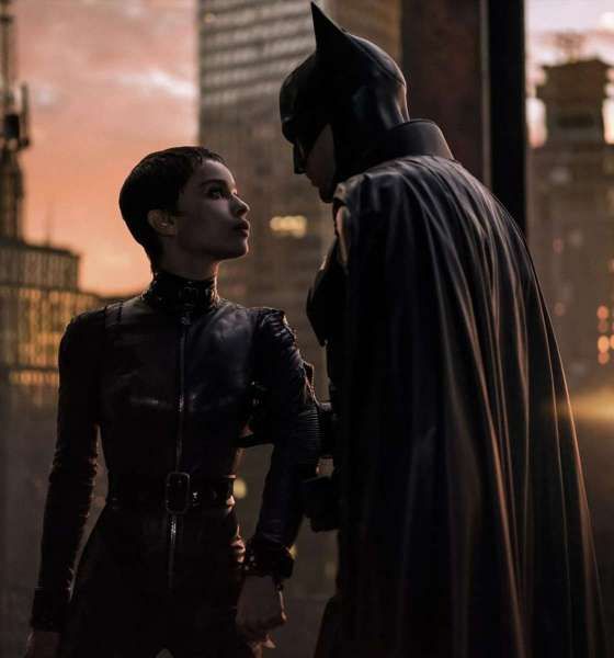 Catwoman dan Batman di film The Batman (Warner Bros.)