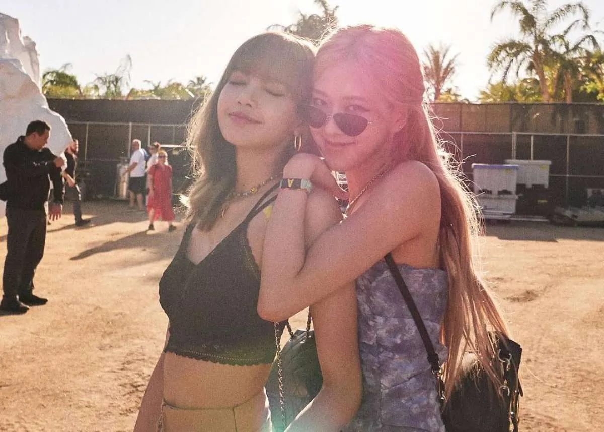 Rose & Lisa BLACKPINK bahas pertengkaran yang berakhir lucu di dokumenter Netflix