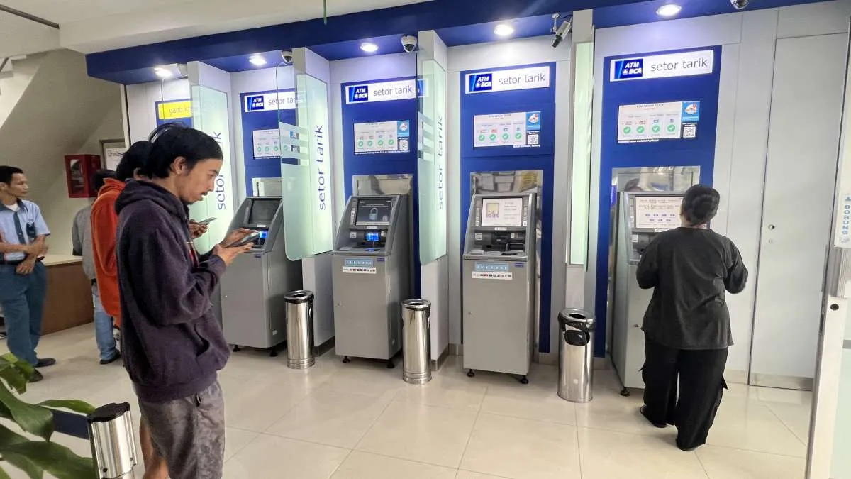 BCA Disiplin Terapkan Early Warning System, Waspada Tekanan Geopolitik