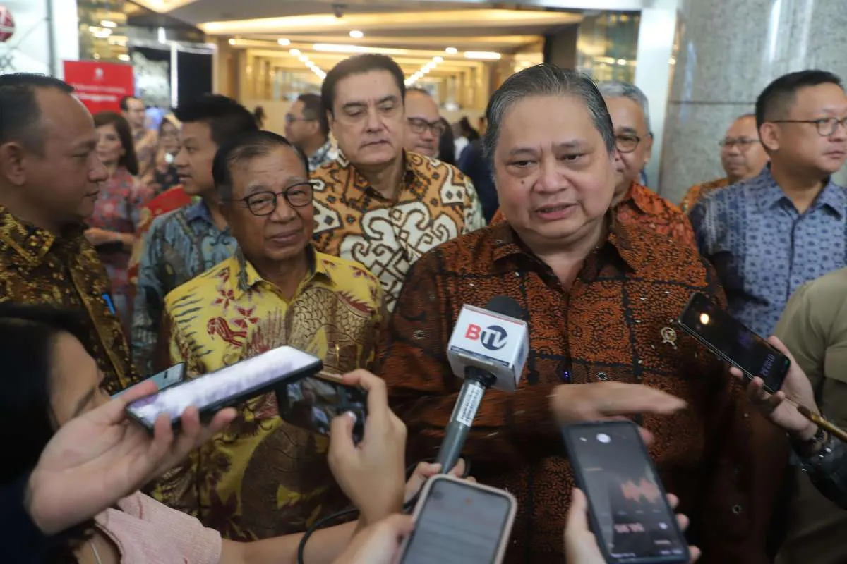 Gaji PNS Bakal Naik? Simak Penjelasan Menko Airlangga
