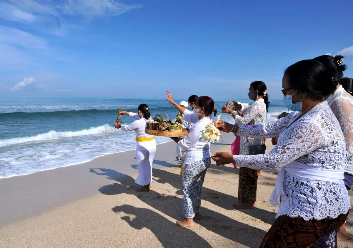 Hampir semua wilayah di Jawa Bali zona kuning, zona oranye corona hanya 6 daerah