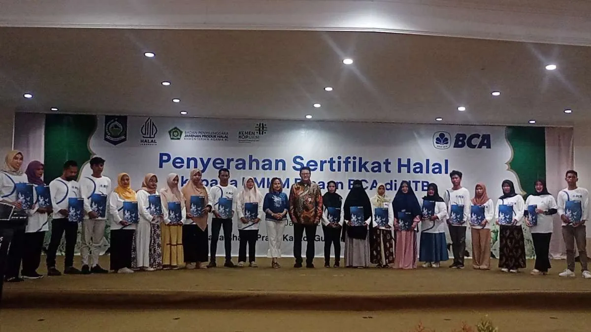 BCA Gelar Penyerahan 475 Sertifikat Halal Kepada UMKM di Nusa Tenggara Barat