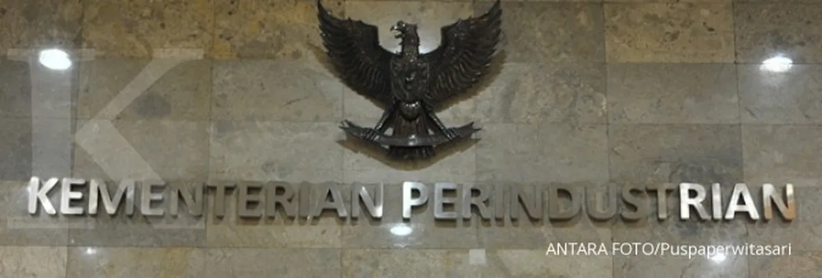 Gedung Kementerian Perindustrian digeledah polisi