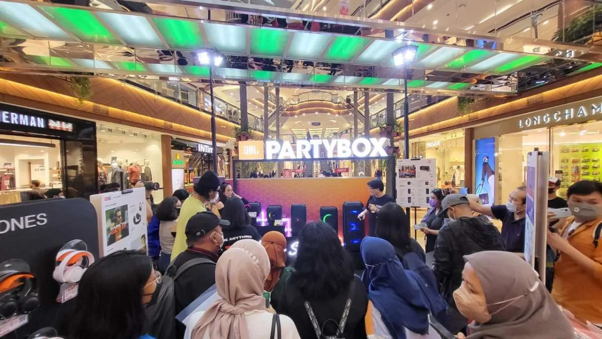 JBL Gelar Exhibition Offline Pertama Sejak Pandemi & Pamerkan Jajaran Produk Unggulan
