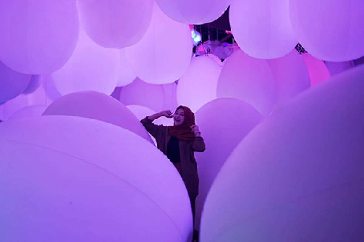 Milenial Glow Garden, tempat wisata yang punya banyak latar instagramable