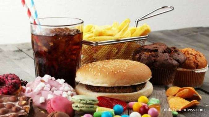 Konsumsi Makanan Tinggi Lemak dan Gula Menurunkan Kualitas Tidur? 