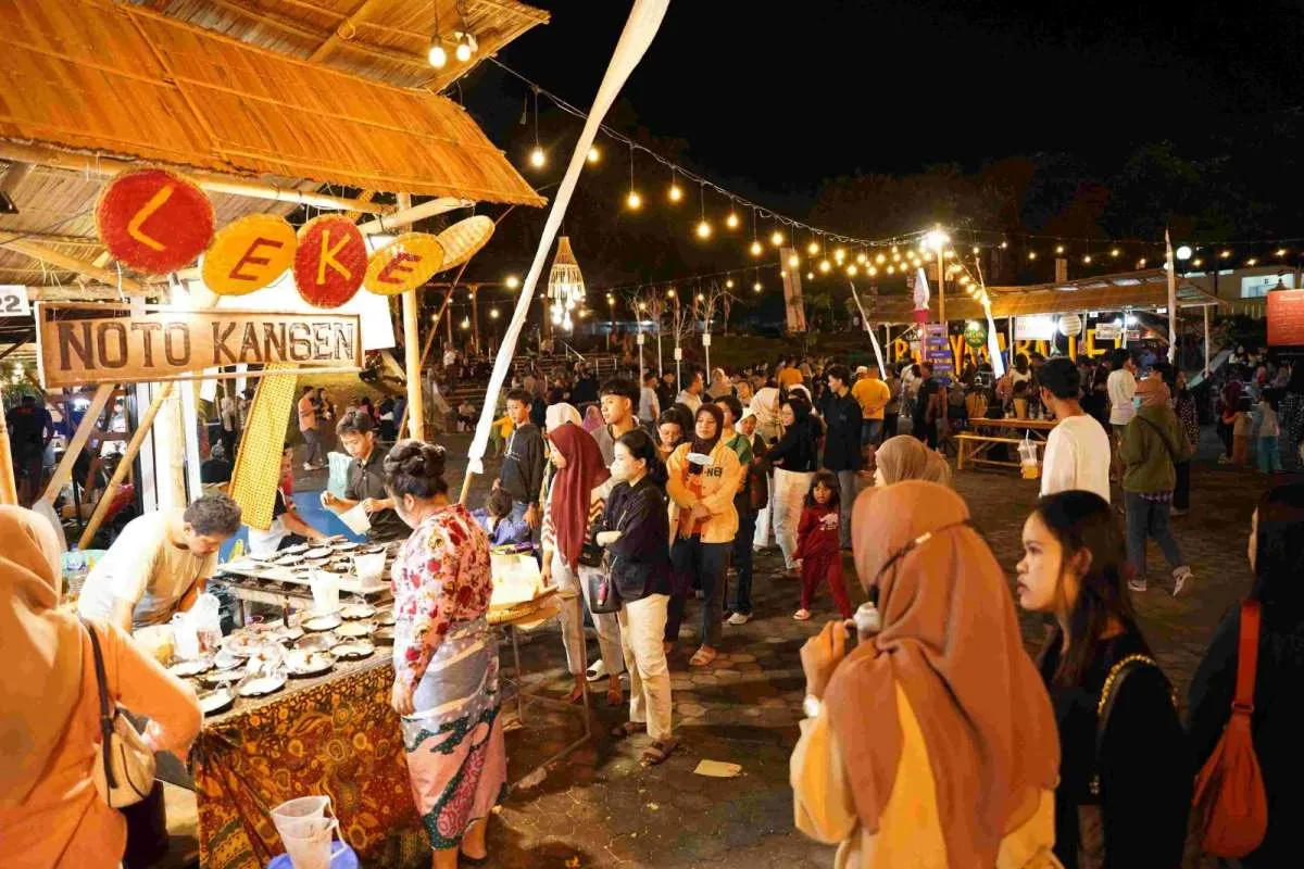 60 UMKM Ramaikan Acara Gebyar BCA Merah Putih yang Dihadiri 10.000 Pengunjung