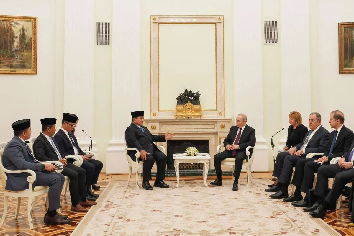 Negosiasi dengan Rusia, Bahlil Ungkap RI Dapat Pasokan Crude dan LPG