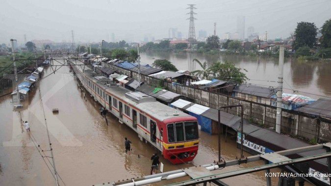 Transportasi KRL masih terhambat akibat banjir