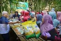 PalmCo Telah Distribusikan 134 Ton Beras SPHP